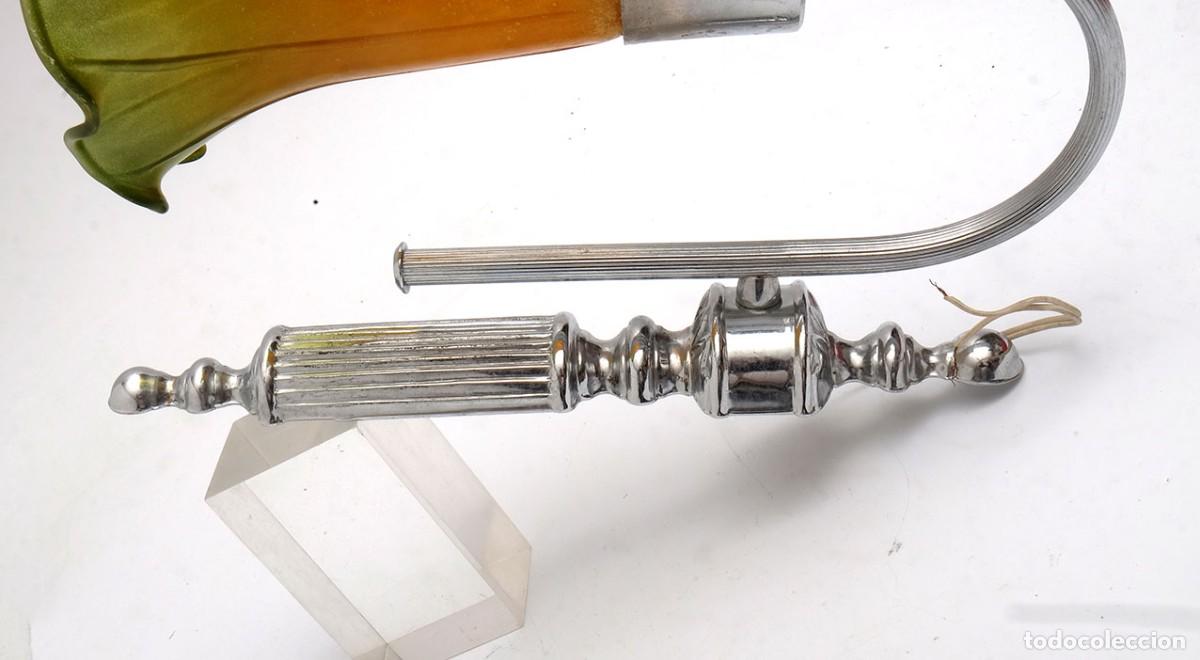 Vintage: Antiguo aplique de metal y cristal - Foto 3