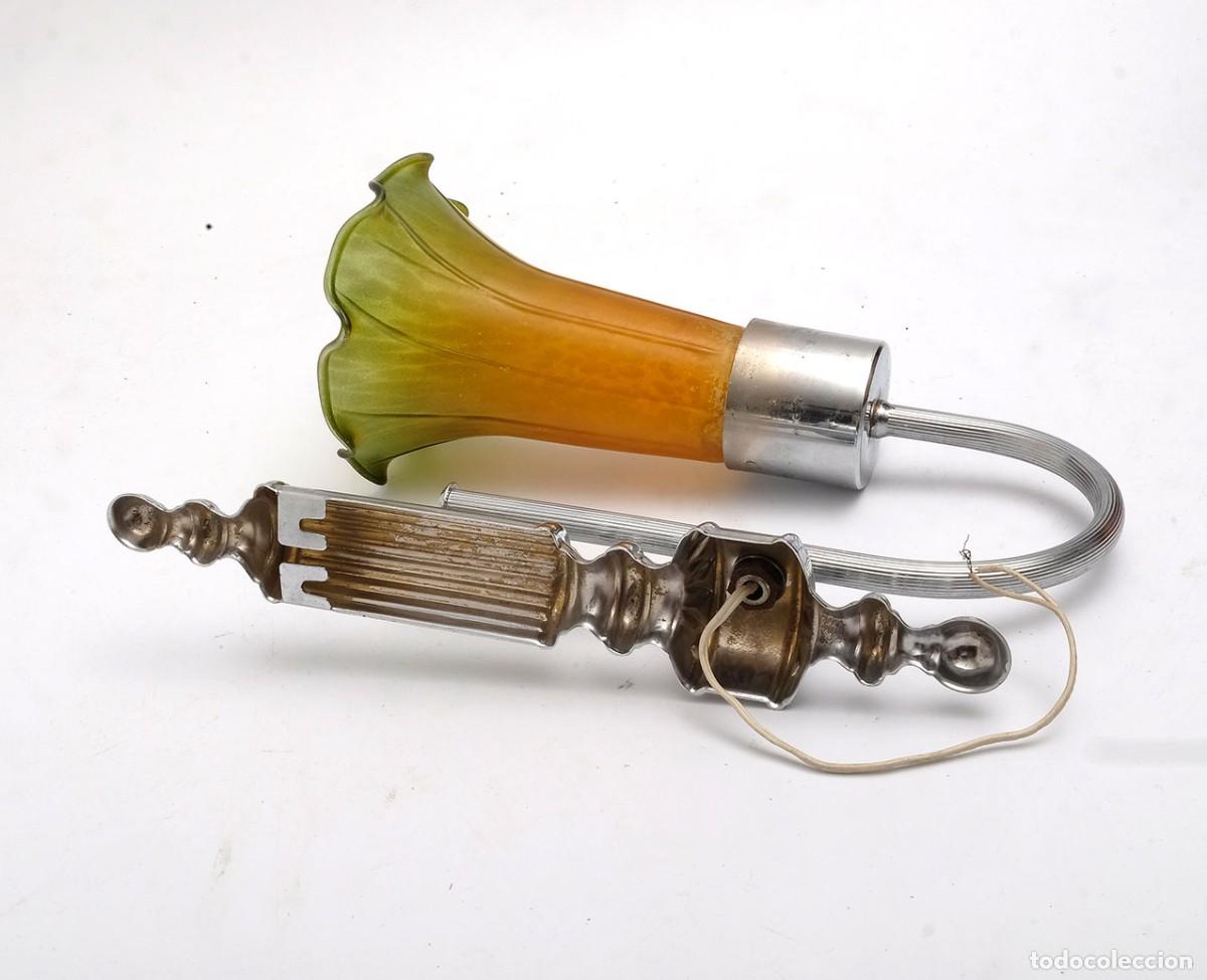 Vintage: Antiguo aplique de metal y cristal - Foto 5