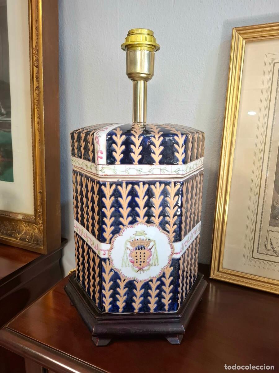 Vintage: L&aacute;mpara armorial de cer&aacute;mica esmaltada - Foto 3