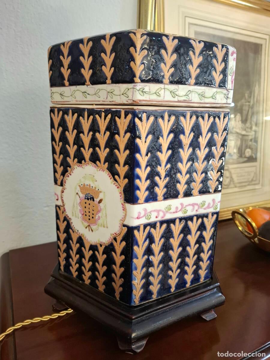 Vintage: L&aacute;mpara armorial de cer&aacute;mica esmaltada - Foto 4