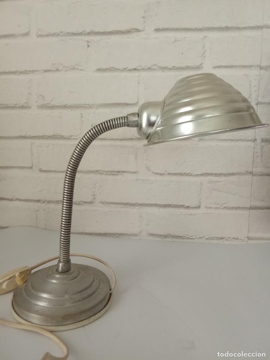 Vintage: Antiguo flexo de aluminio a&ntilde;os 60