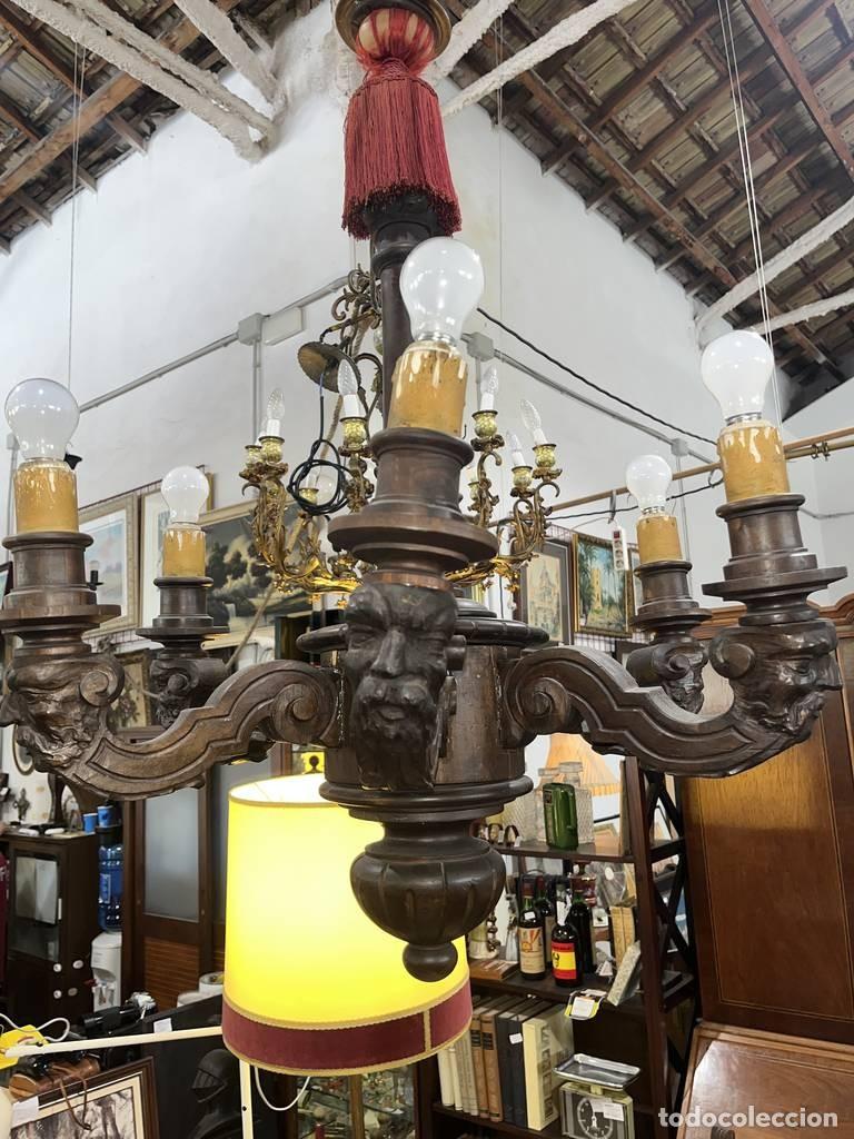 Vintage: ANTIGUA L&Aacute;MPARA DE MADERA - Foto 2
