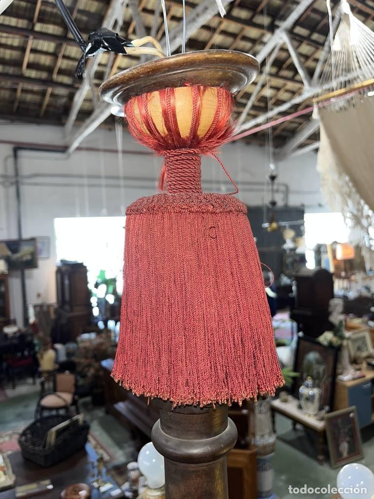 Vintage: ANTIGUA L&Aacute;MPARA DE MADERA - Foto 5