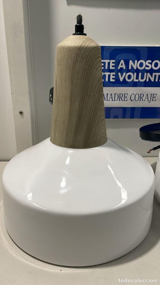 Vintage: L&aacute;mparas de techo en madera y cer&aacute;mica - Foto 2
