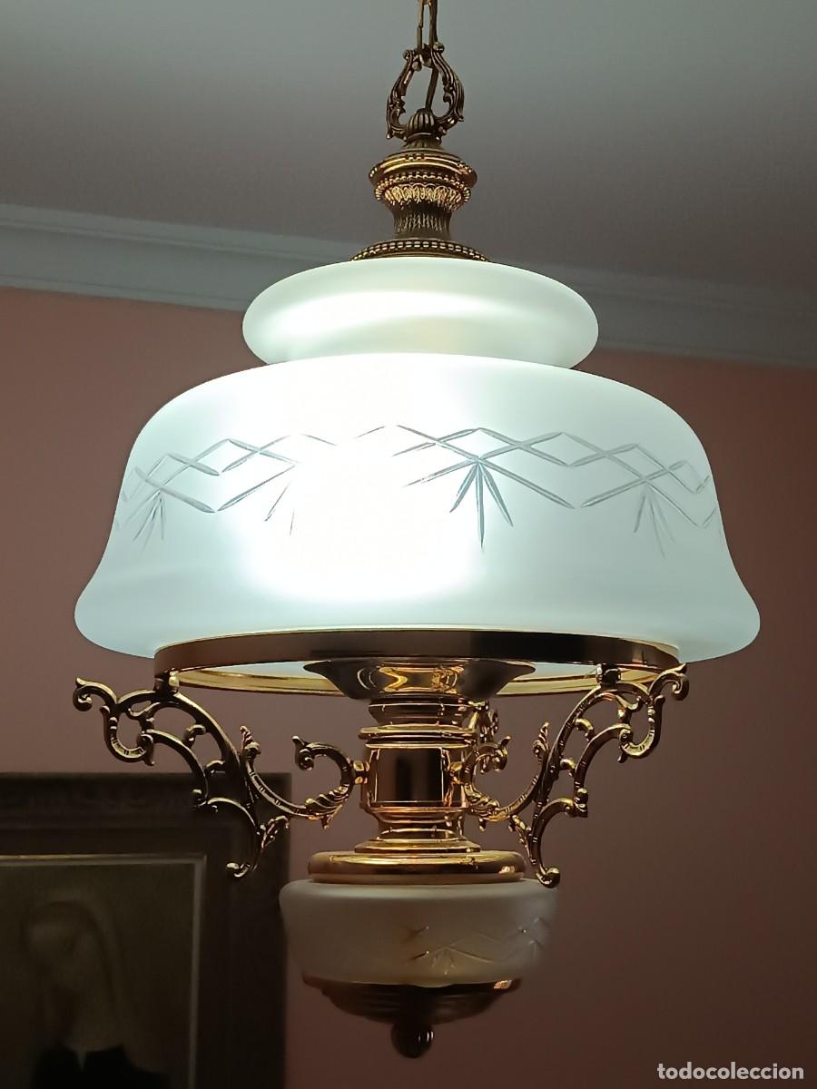 Vintage: ESPECTACULAR LAMPARA CON CRISTAL TALLADO - Foto 1