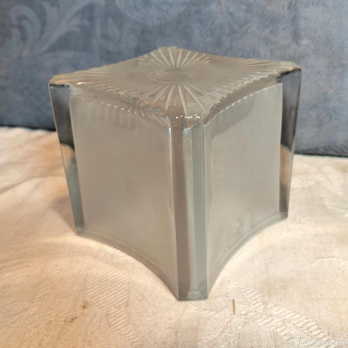 Vintage: Tulipa cuadrada para l&aacute;mpara de cristal opaco repuestos de l&aacute;mparas despiece vintage a&ntilde;os 60