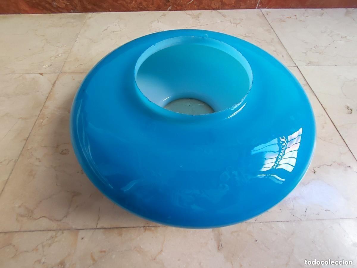 Vintage: Precioso globo o tulipa para lampara color azul