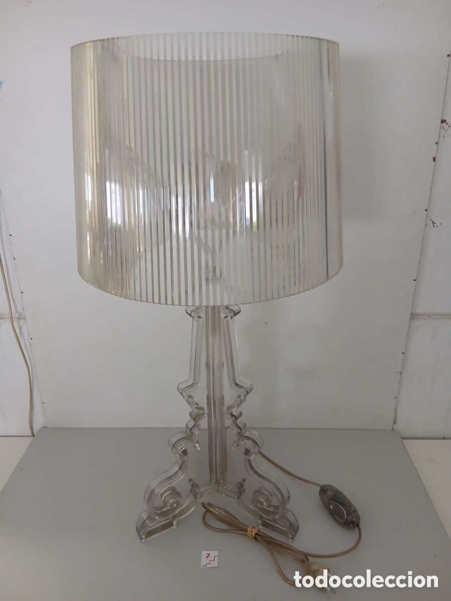 Vintage: Kartell Bourgie l&aacute;mpara de mesa LED transparente