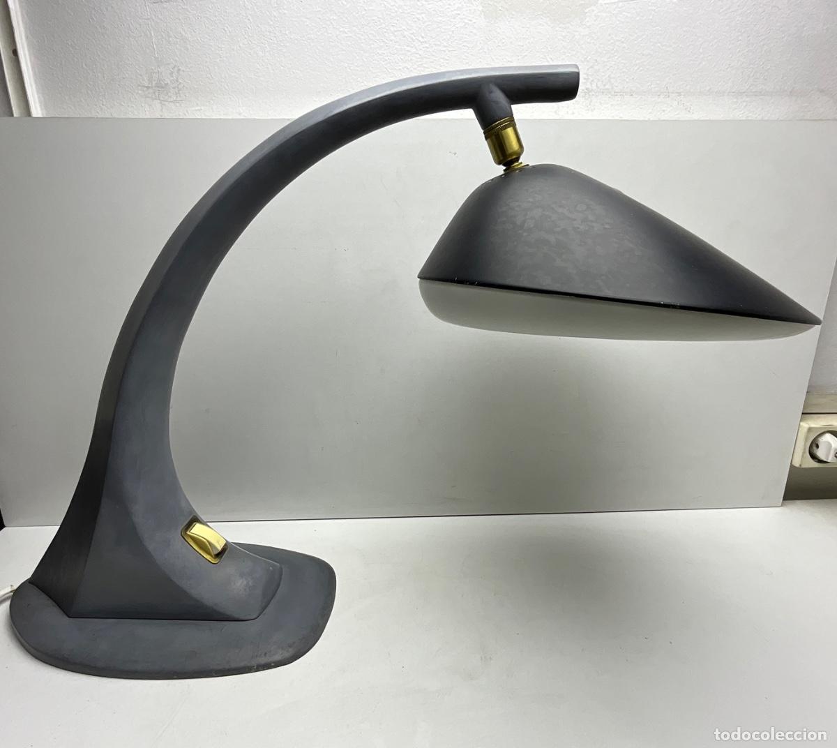 Vintage: RARA L&Aacute;MPARA DE SOBREMESA - TIPO FASE - FISUSOR DE OPALINA - SIN MARCA DE FABRICANTE - MIRAR FOTOS