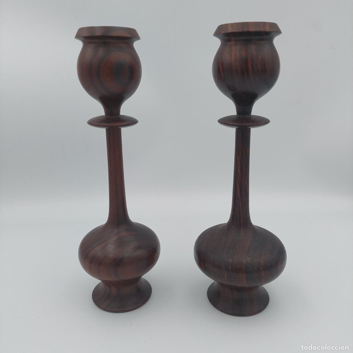 Vintage: Pareja de candelabros daneses de madera de teca