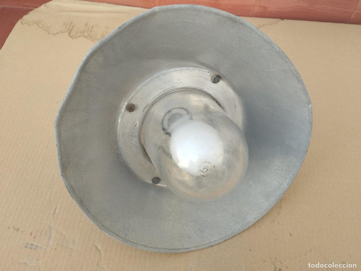 Vintage: Foco L&aacute;mpara antiguo industrial ign&iacute;fugo a&ntilde;os 70