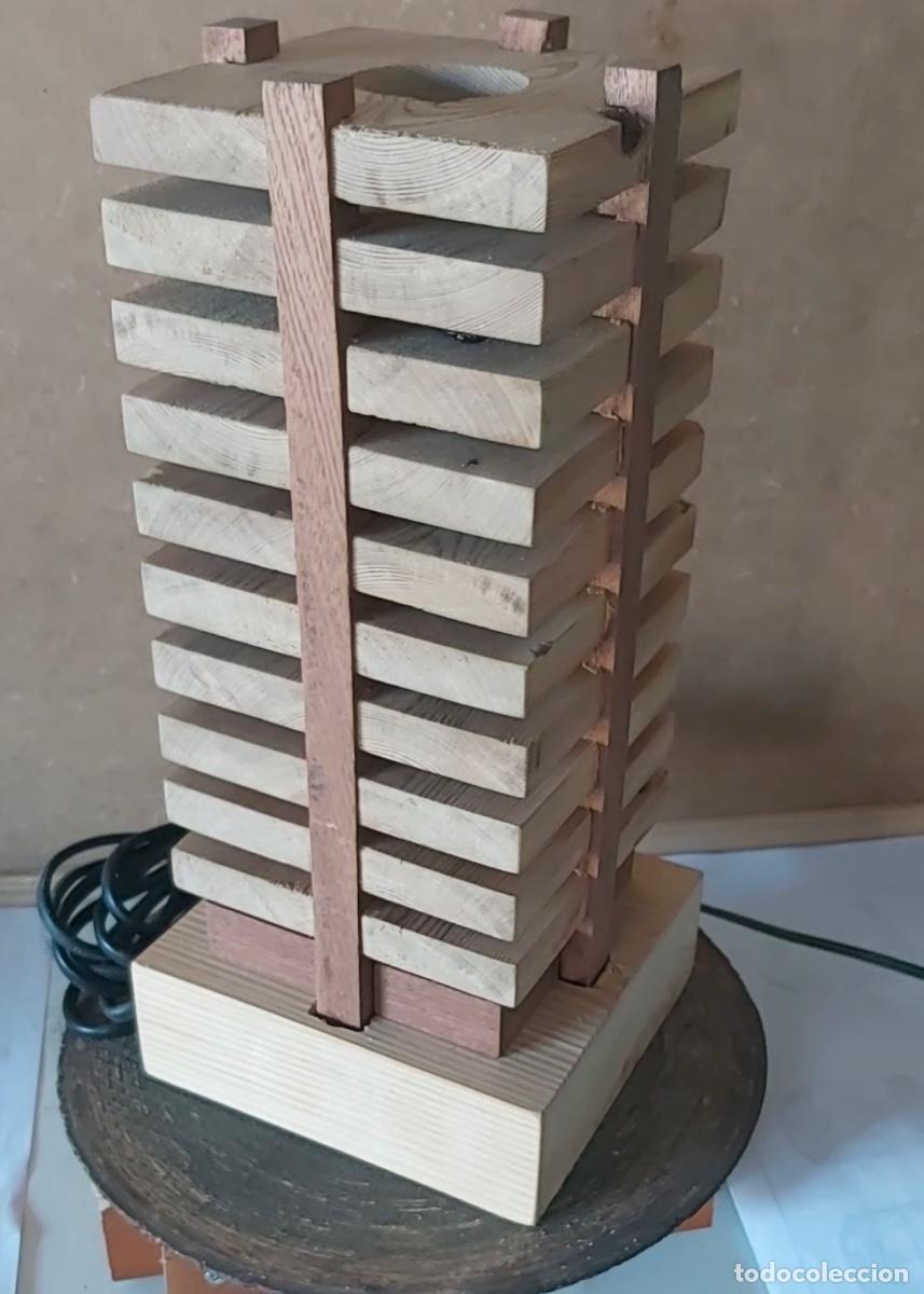 Vintage: L&aacute;mpara de ambiente madera reciclada 100% - Foto 1