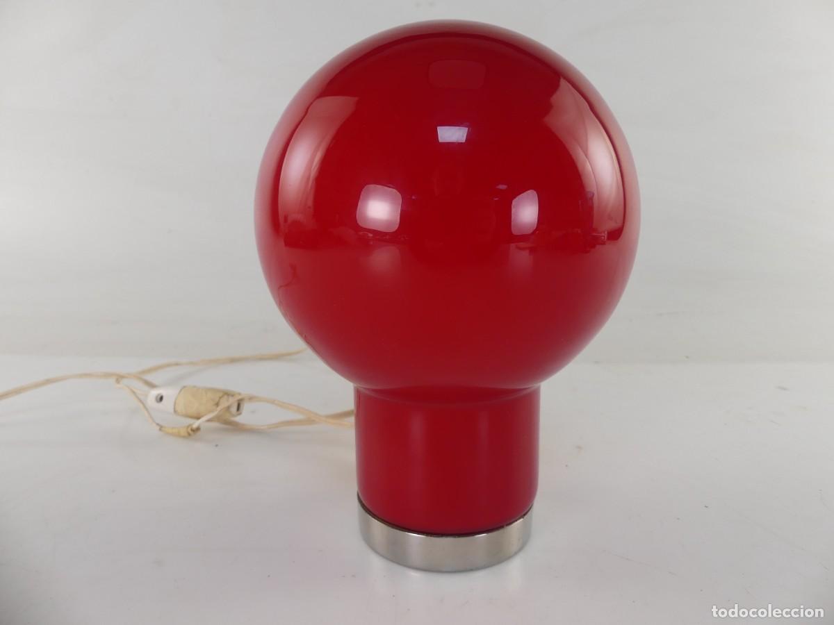 Vintage: PRECIOSA LAMPARA SOBREMESA O DE ESCRITORIO DE CRISTAL ROJO