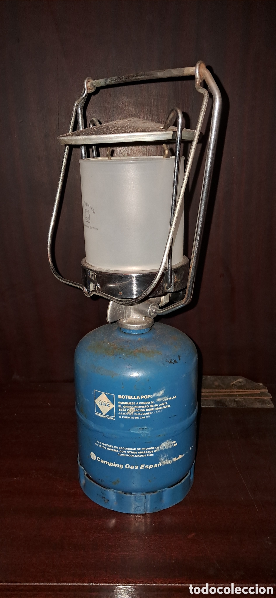 Vintage: L&aacute;mpara de camping vintage Camping Gaz International con cristal Jenaer Suprax.