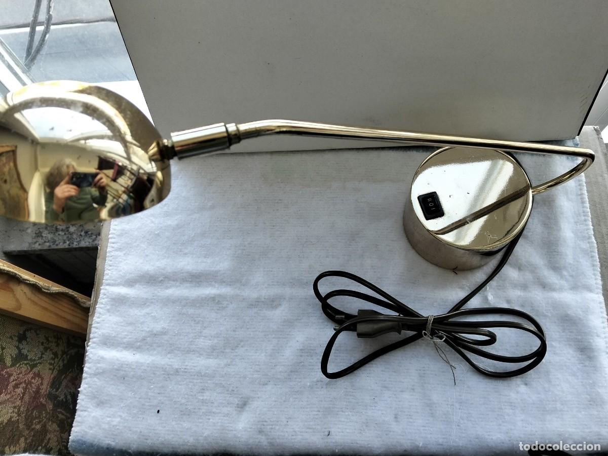 Vintage: LAMPARA ESCRITORIO LATON FORADA S&Ntilde;OS 70
