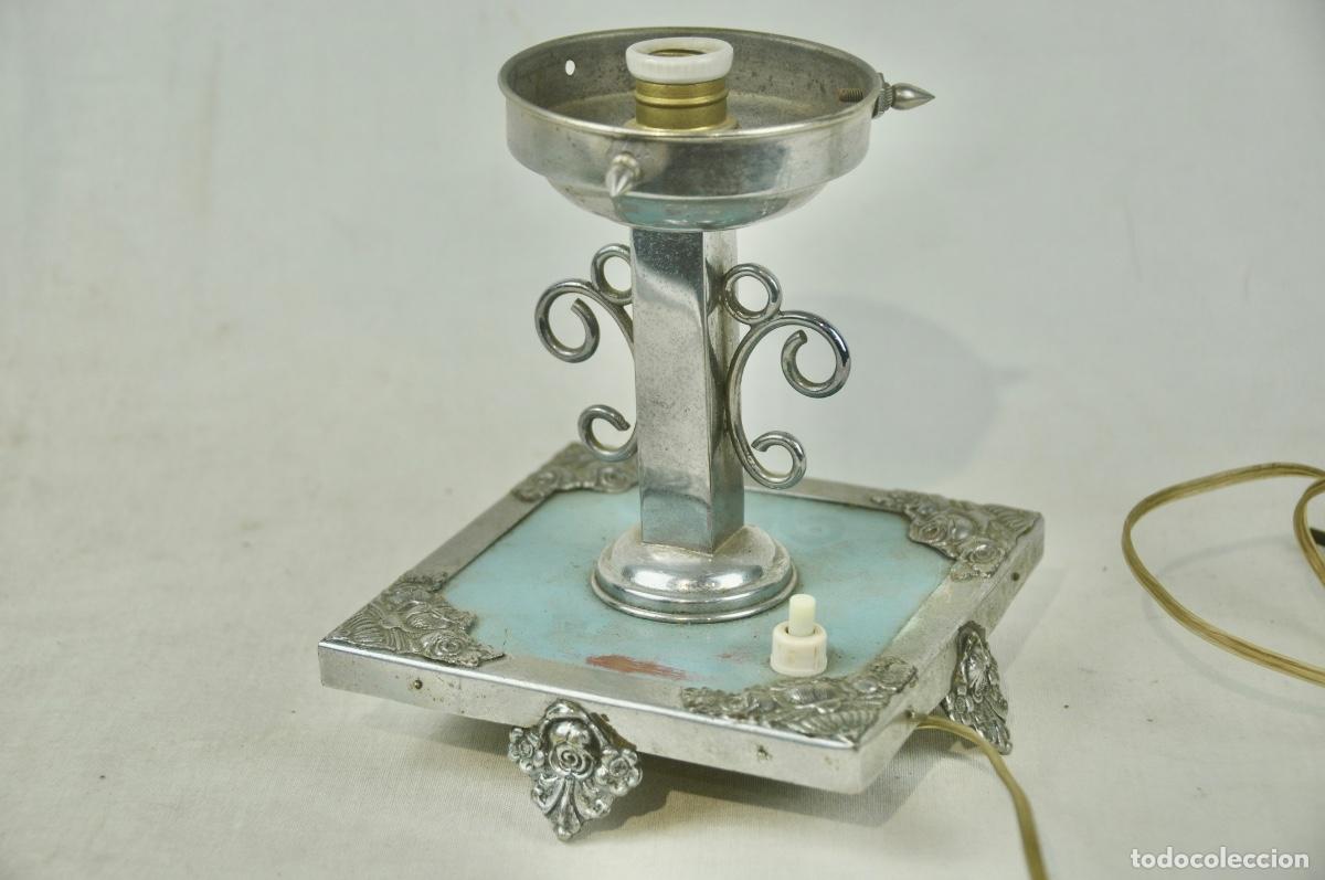 Vintage: Base l&aacute;mpara en metal - Foto 1