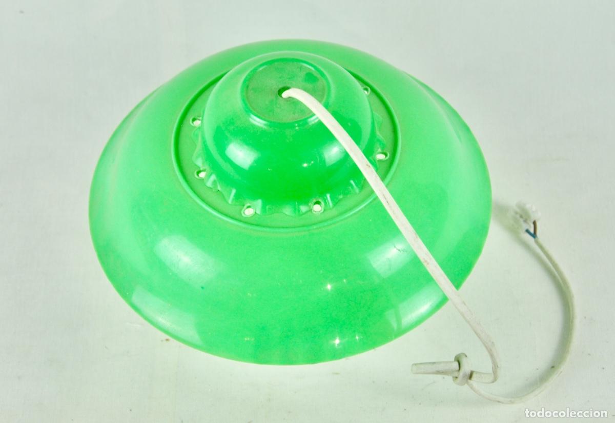 Vintage: L&aacute;mpara pl&aacute;stico verde y transparente - Foto 4