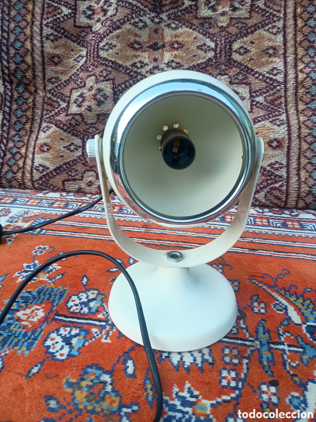 Vintage: L&aacute;mpara space age metal