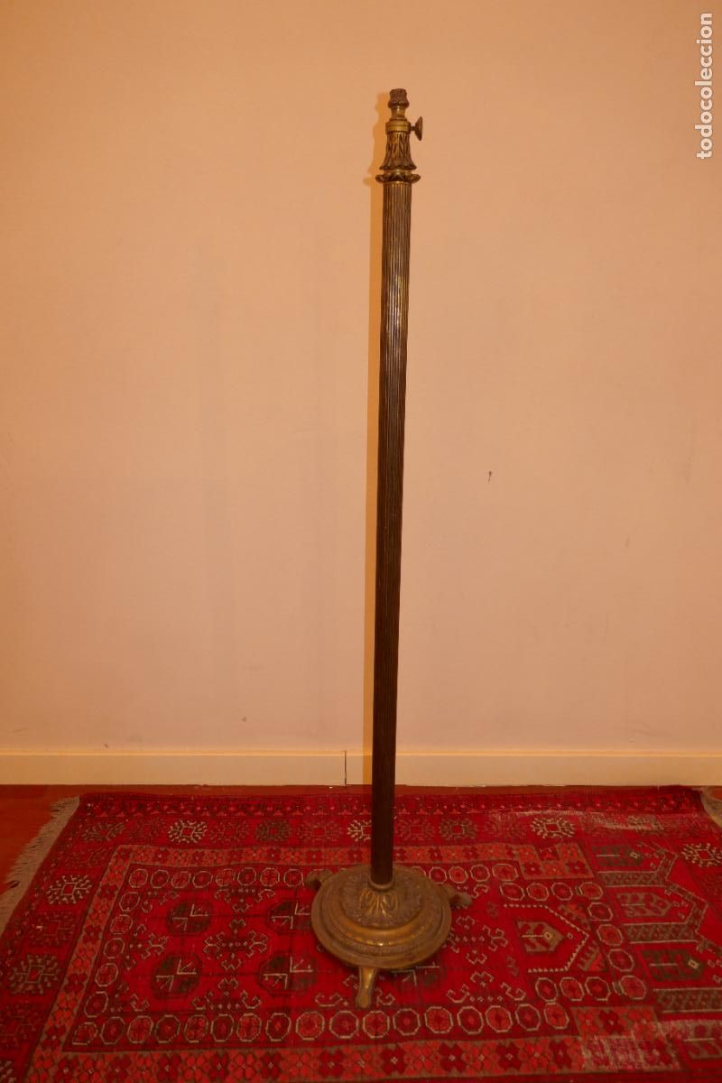Vintage: ANTIGUA LAMPARA DE PIE - BRONCE LATON - EXTENSIBLE