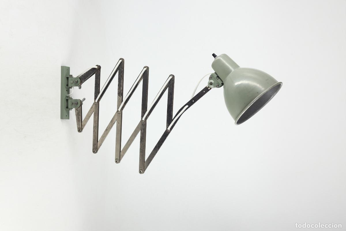 Vintage: Lampara flexo acordeon tijera extensible verde bauhaus aplique vintage industrial Francia 60's