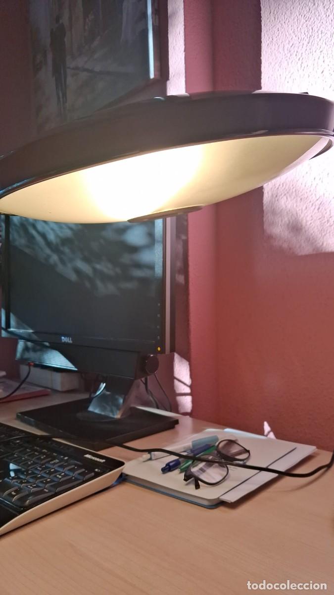 Vintage: Lampara de escritorio vintage modelo Boomerang 2000
