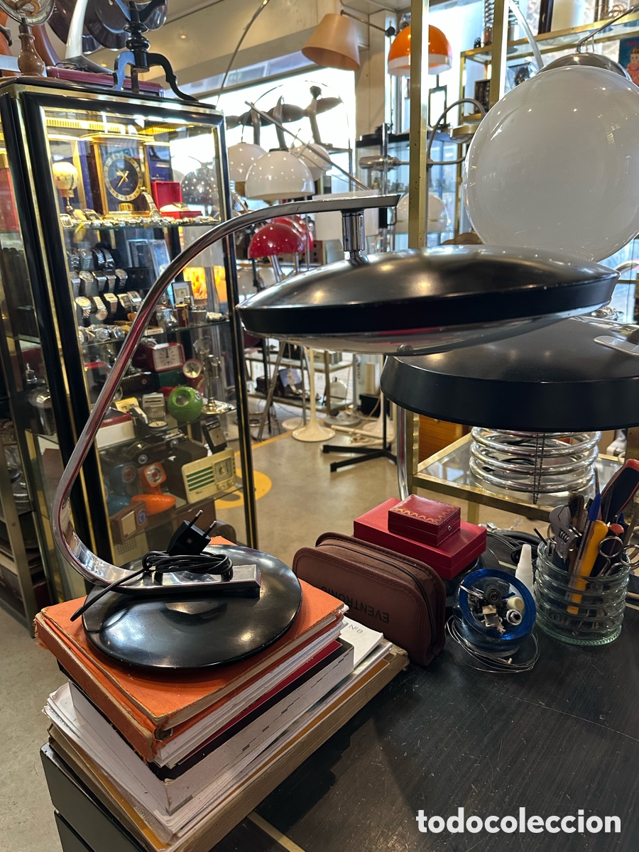 Vintage: LAMPARA DE MESA FASE MODELO 520 C DISE&Ntilde;O DE LUIS PEREZ DE LA OLIVA DEL A&Ntilde;O 1967 , COLOR NEGRO