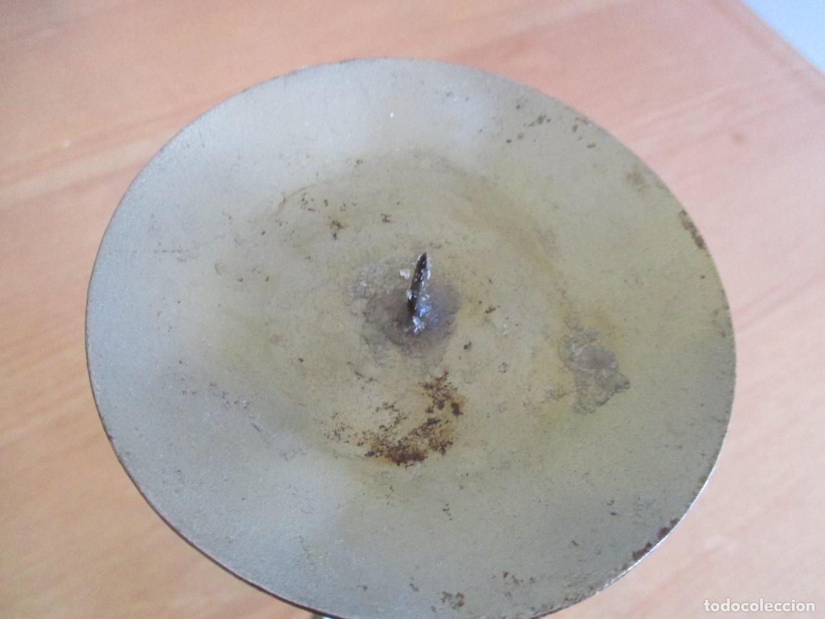 Vintage: CANDELABRO DE ACERO- DE 19 CM.- - Foto 2