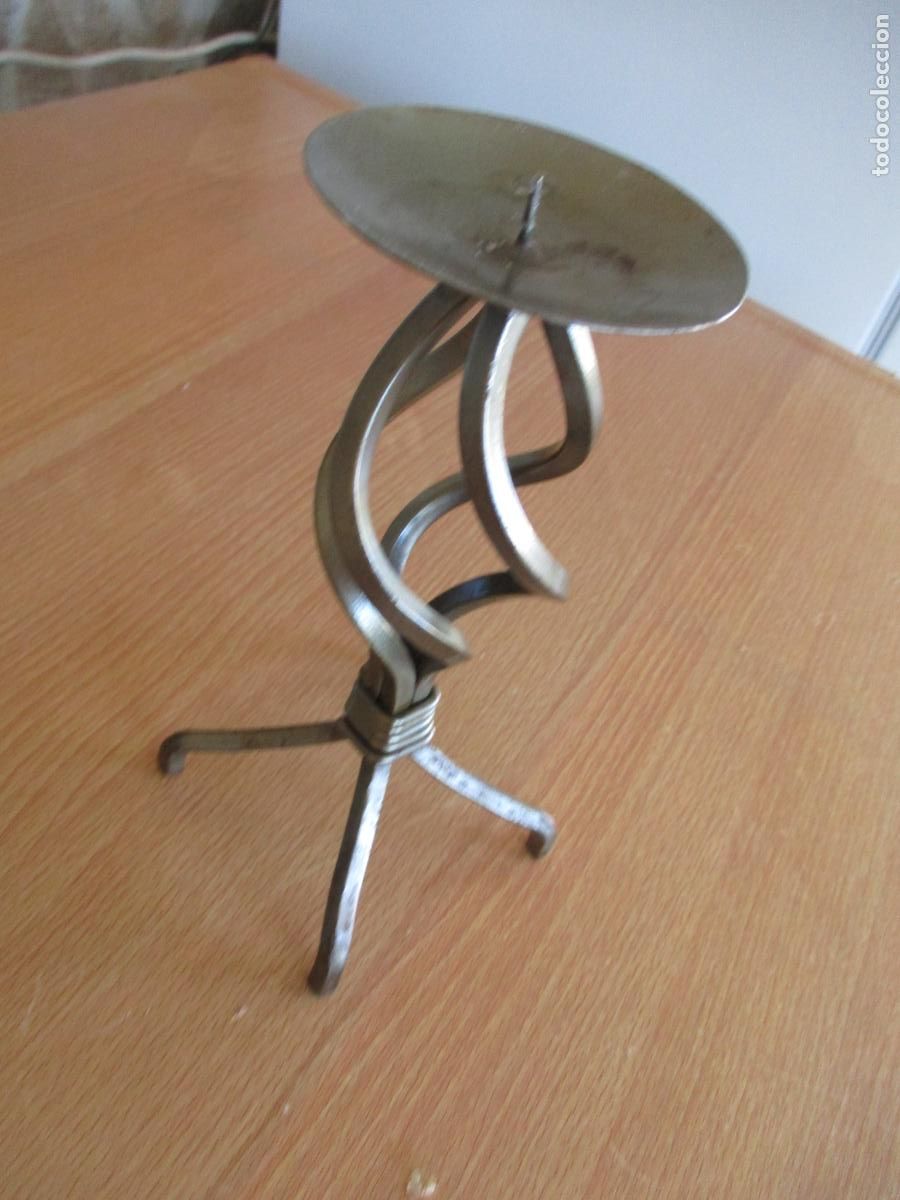 Vintage: CANDELABRO DE ACERO- DE 19 CM.- - Foto 1