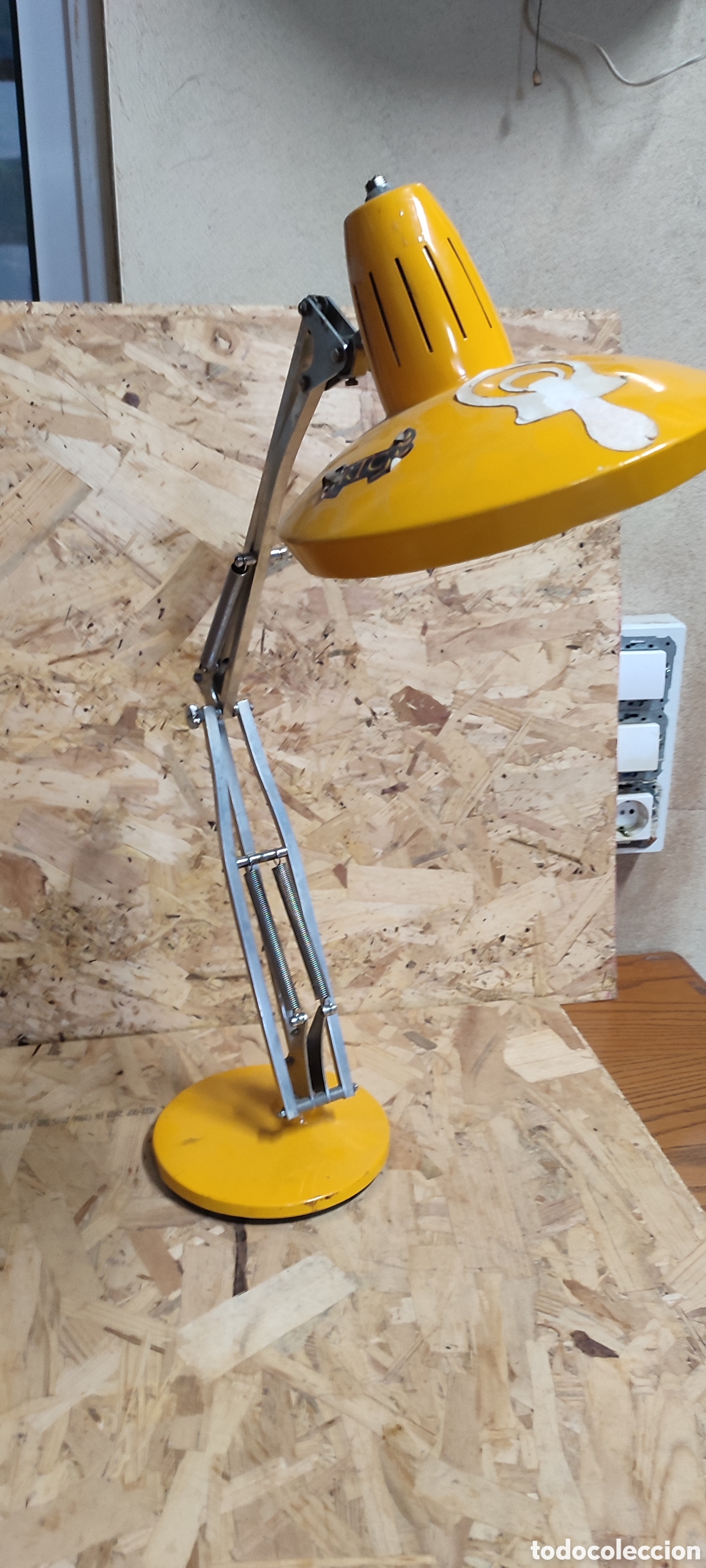 Vintage: Lampara flexo Fase modelo Faro para limpiar y restaurar.