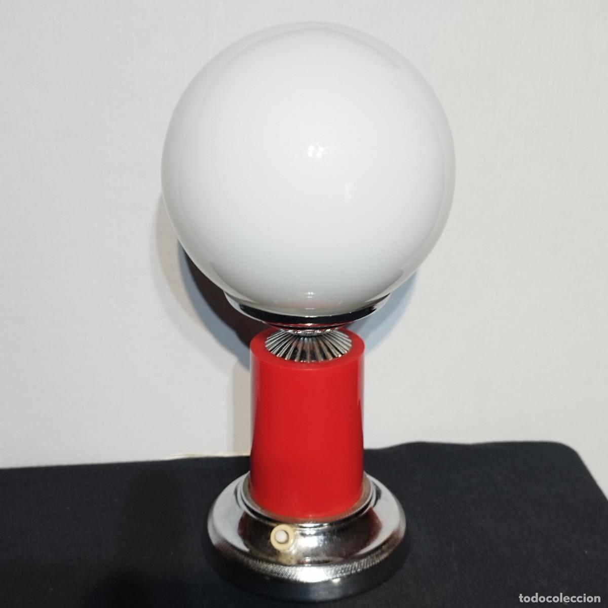 Vintage: LAMPARA SOBREMESA VINTAGE CON OPALINA GLOBO - - Foto 1