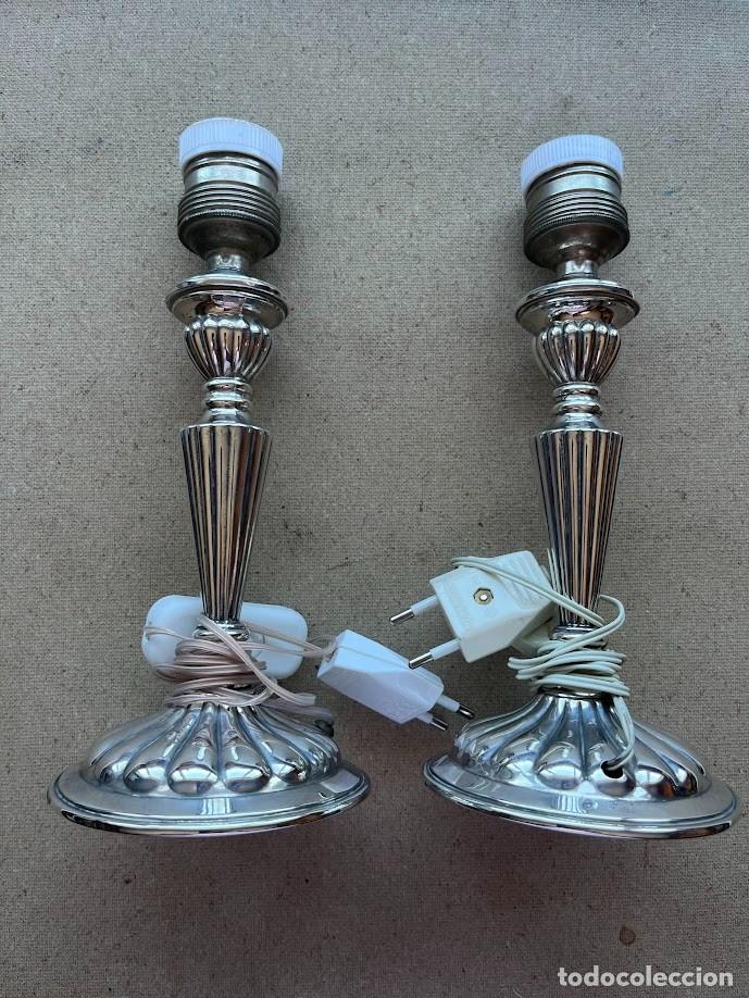 Vintage: L&aacute;mpara de mesilla de plata /