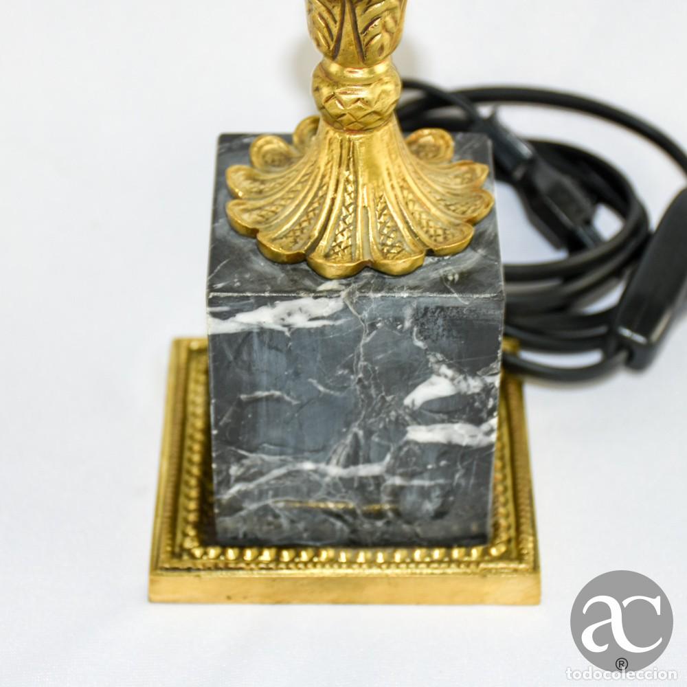 Vintage: Par de Candeeiros de mesa em bronze e m&aacute;rmore, estilo Lu&iacute;s XVI - Foto 7