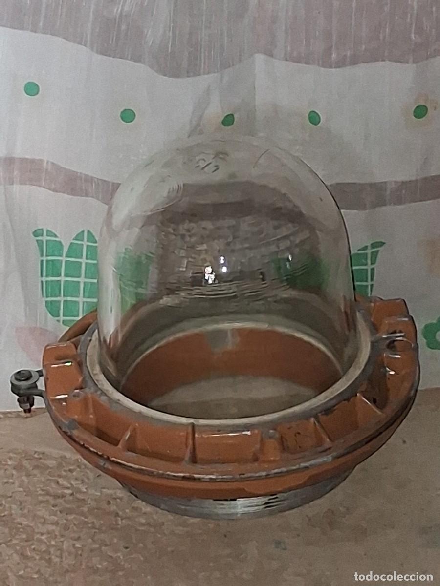 Vintage: Tulipa de barco de cristal protecci&oacute;n ojo buey - Foto 1