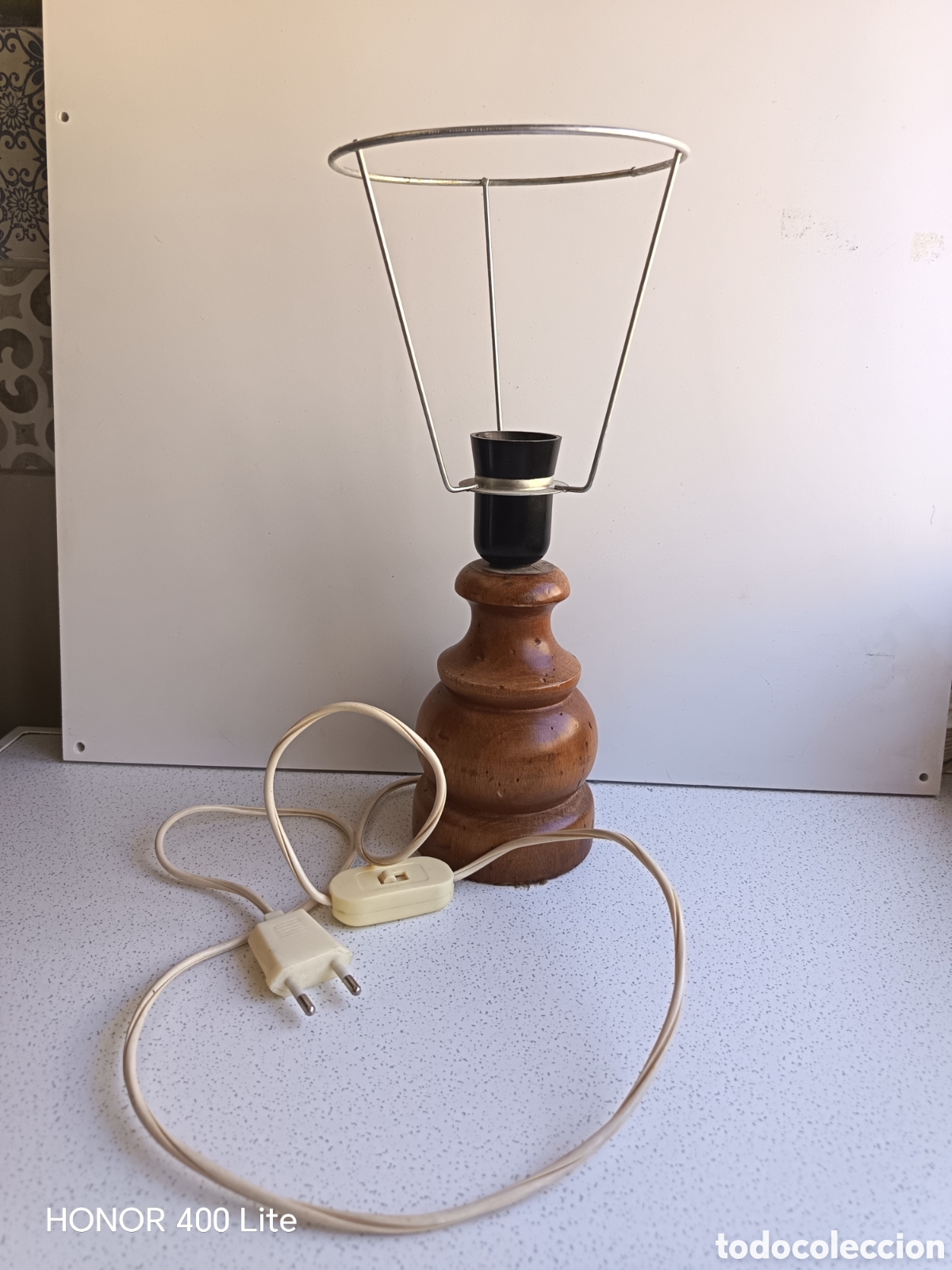 Vintage: Lampara de madera torneada