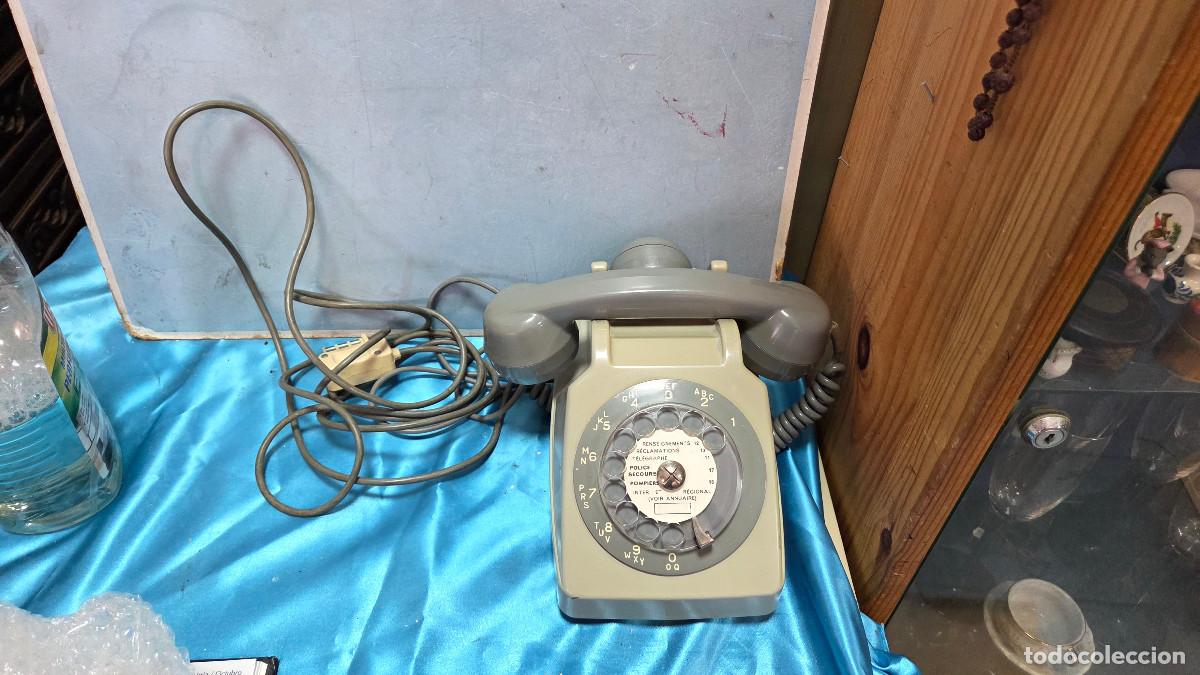Vintage: telefono gris vintage