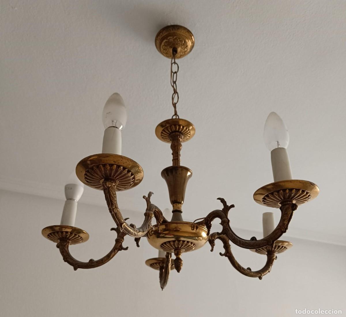 Vintage: L&aacute;mpara de techo ara&ntilde;a vintage 5 brazos, lat&oacute;n dorado estilo cl&aacute;sico