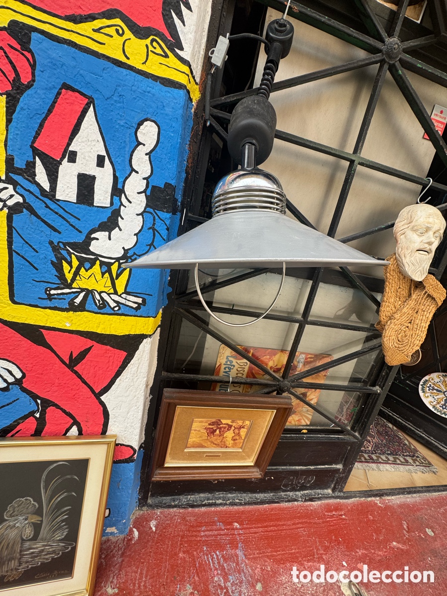 Vintage: L&aacute;mpara de dise&ntilde;o italiana de metal