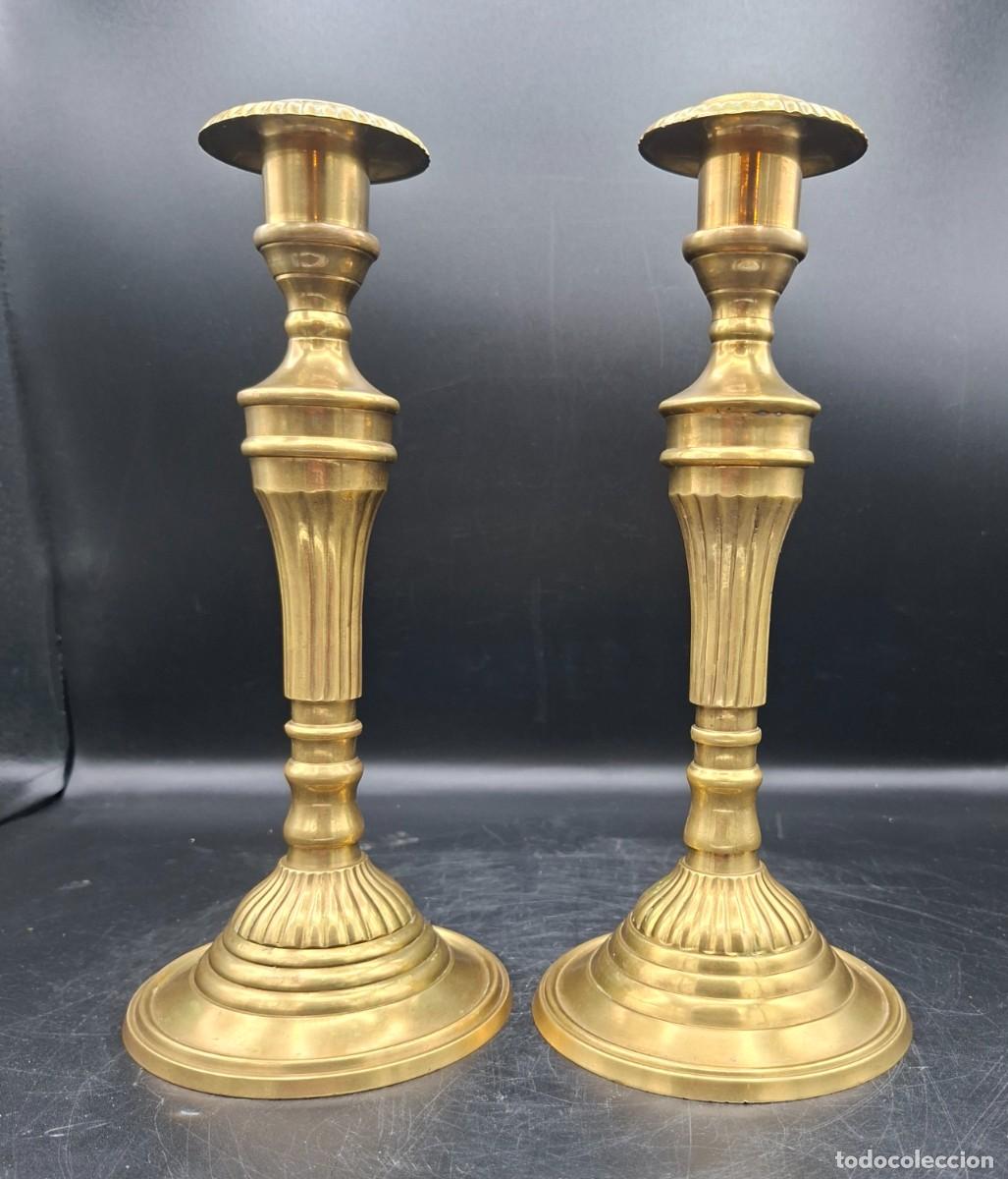 Vintage: PAREJA DE CANDELABROS EN BRONCE ESTILO LUIS XVI - Foto 1