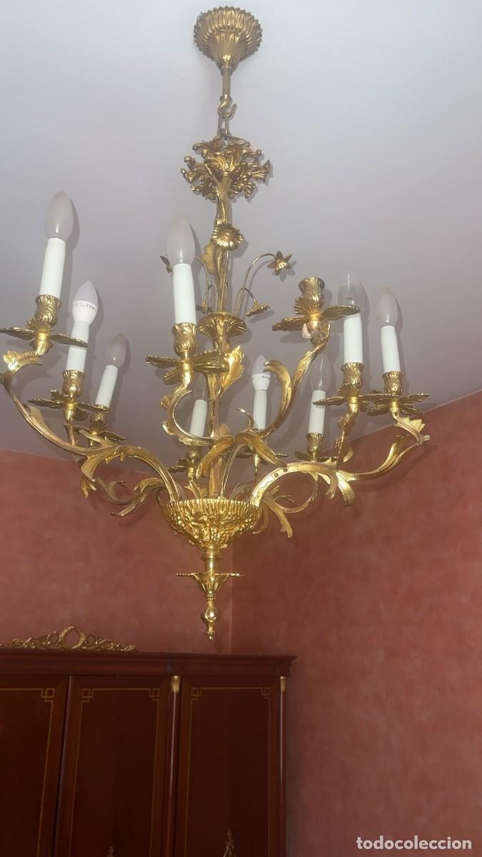Vintage: Lampara bronce con dise&ntilde;o poco visto