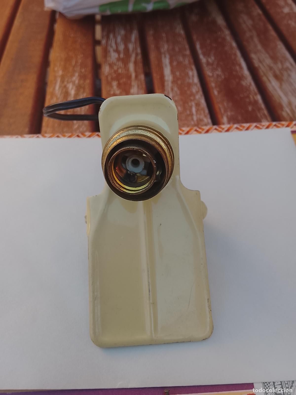 Vintage: L&aacute;mpara de pinza vintage a&ntilde;os 60/70 en chapa pintada - Casquillo E14