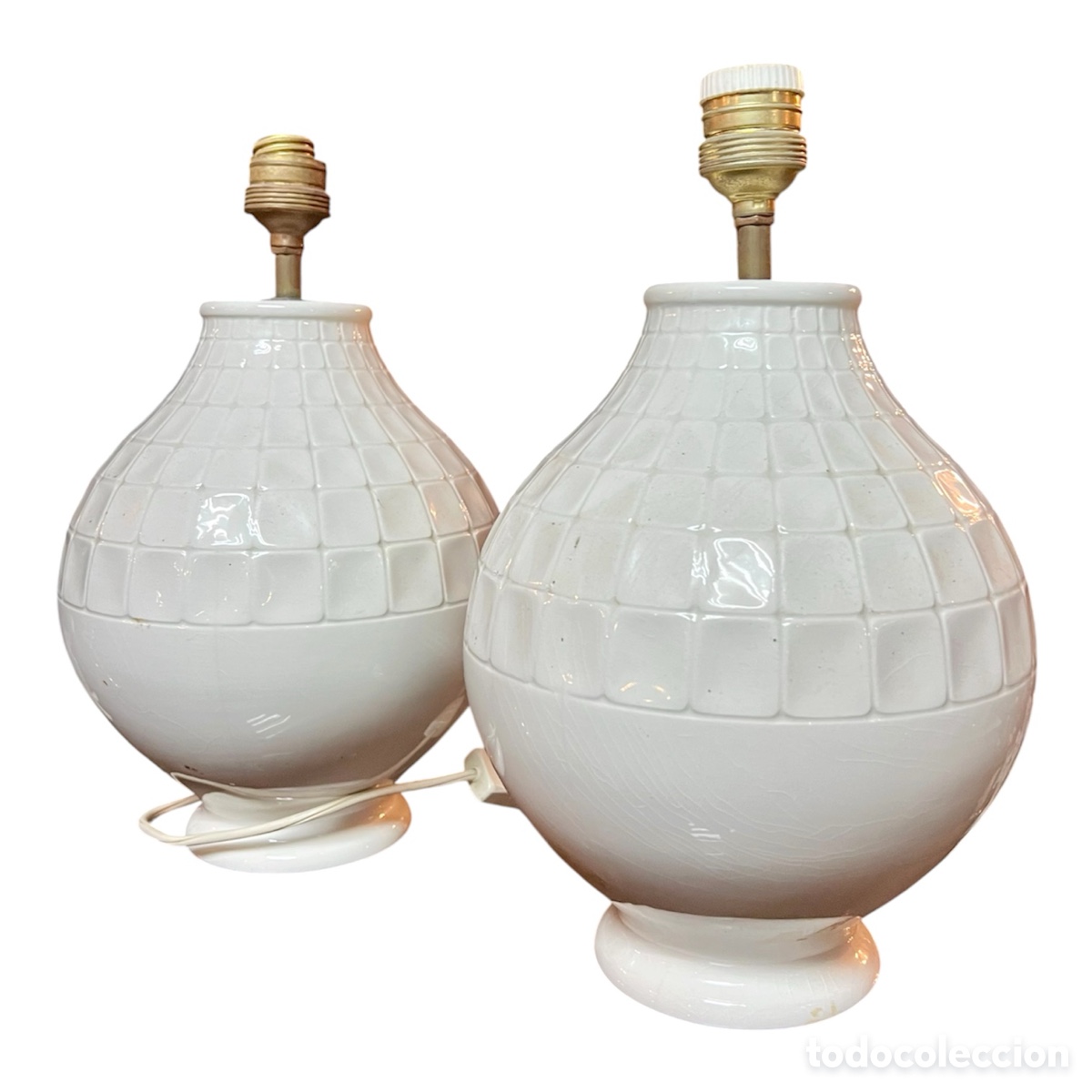 Vintage: ESPECTACULAR PAREJA DE L&Aacute;MPARAS OP ART EN PORCELANA BLANCA &ndash; VINTAGE
