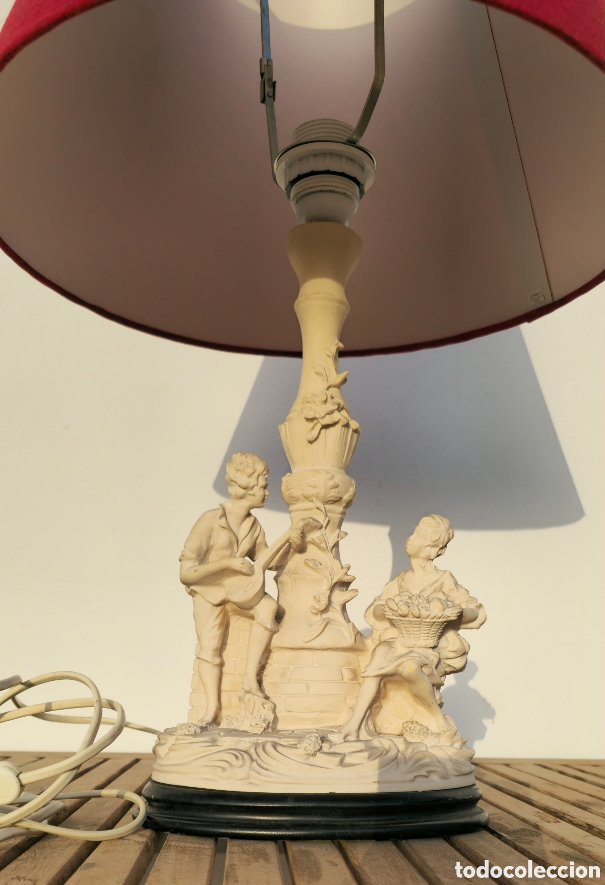 Vintage: Lampara vintage con pantalla