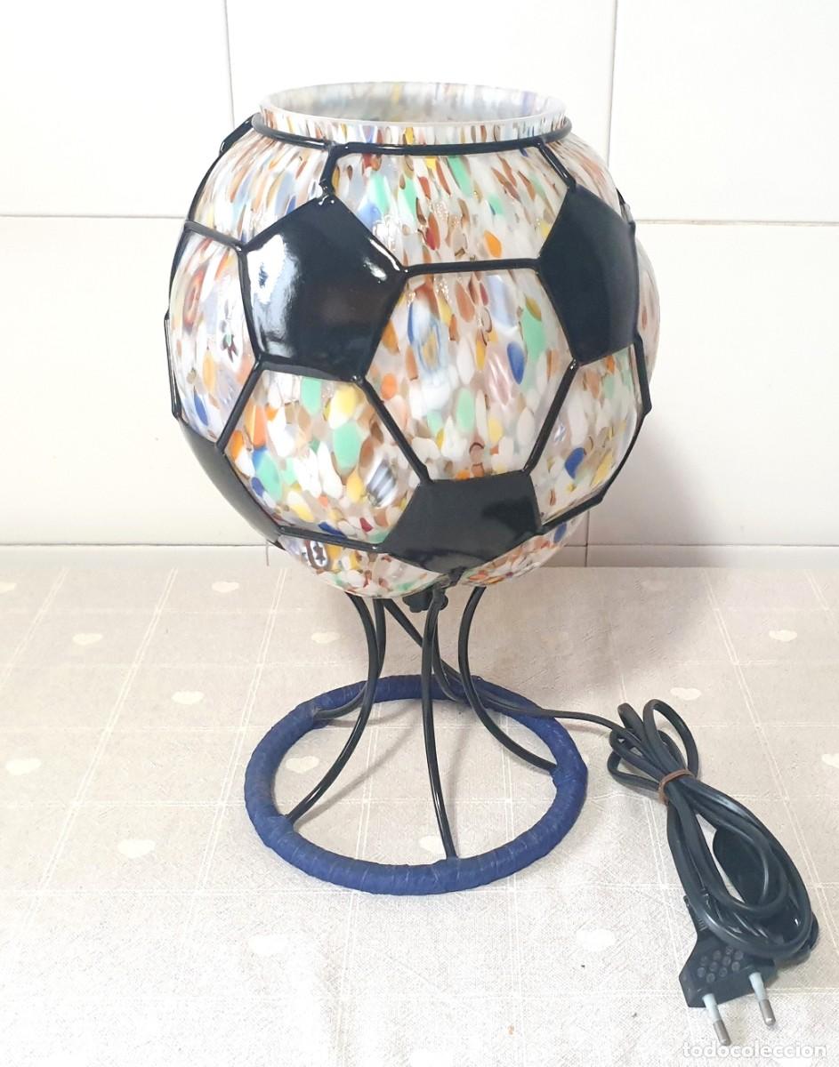 Vintage: L&aacute;mpara de mesa vintage de los a&ntilde;os 70 con forma de bola de cristal soplado, hecha a mano