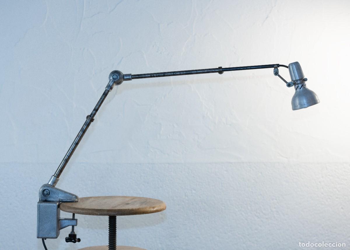 Vintage: L&aacute;mpara Industrial Francesa Lumina brevet&eacute; de los a&ntilde;os 50.