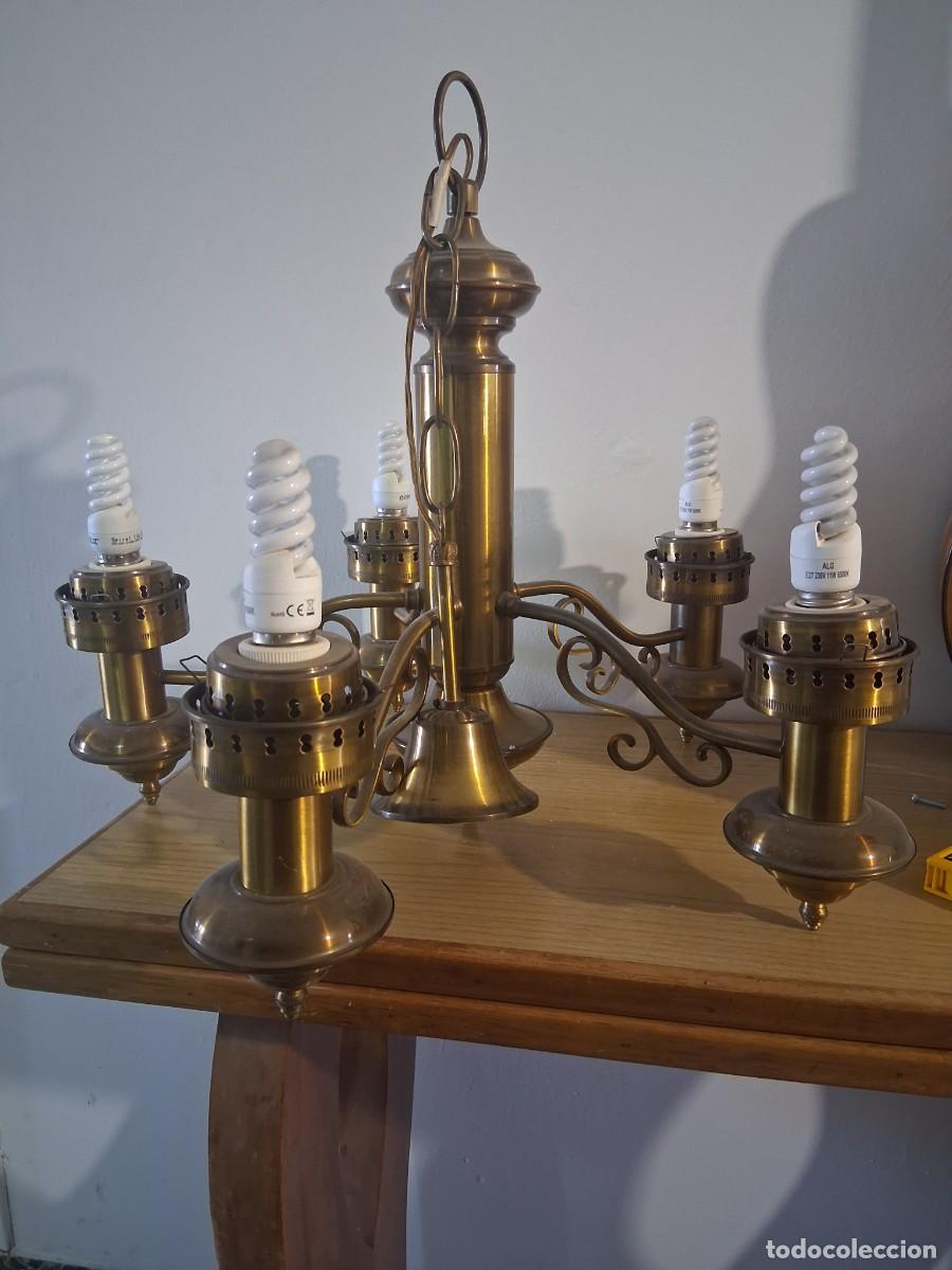 Vintage: L&aacute;mpara de techo dise&ntilde;o &aacute;rabe metal bronce o lat&oacute;n dorado con 5 brazos luces ara&ntilde;a