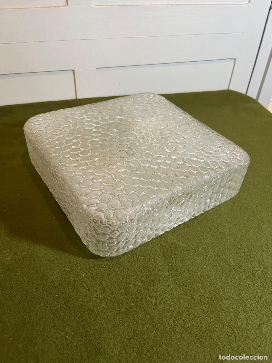 Vintage: Plaf&oacute;n vintage cuadrado Carpi cristal rugoso 23x23 cm con tulipa de cristal prensado en caja origina