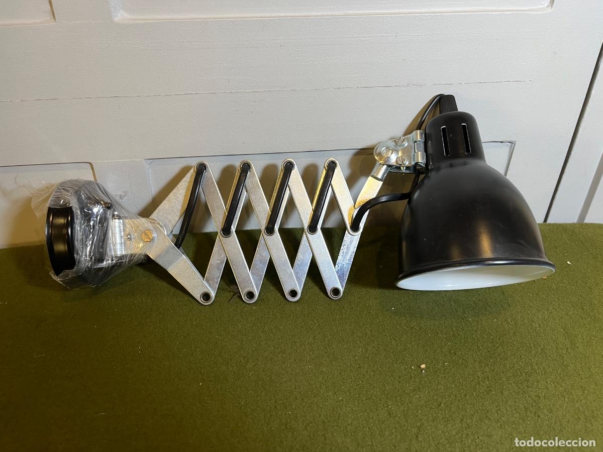 Vintage: Antiguo aplique de pared extensible de tijera Metal&uacute;rgica Cervera &ndash; L&aacute;mpara industrial vintage &ndash; Bar