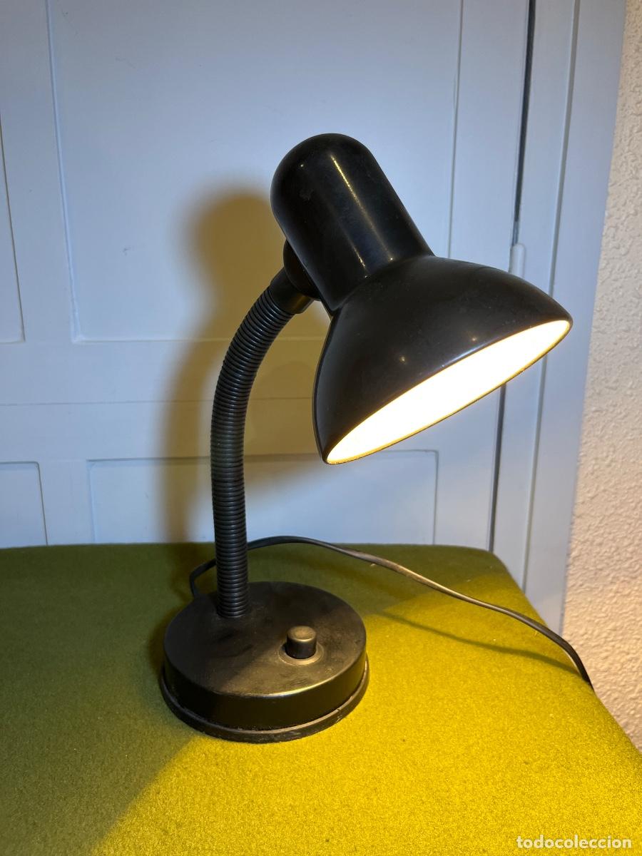 Vintage: Antigua l&aacute;mpara flexo CAT LT 1600 de escritorio negra &ndash; Dise&ntilde;o italiano Vintage &ndash; Funciona