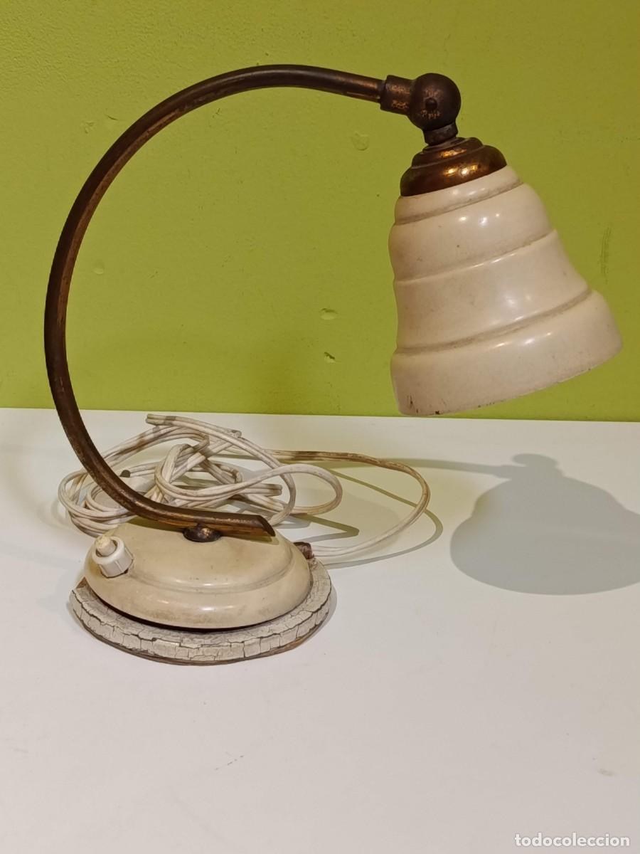 Vintage: Lampara de mesa vintage estilo art deco