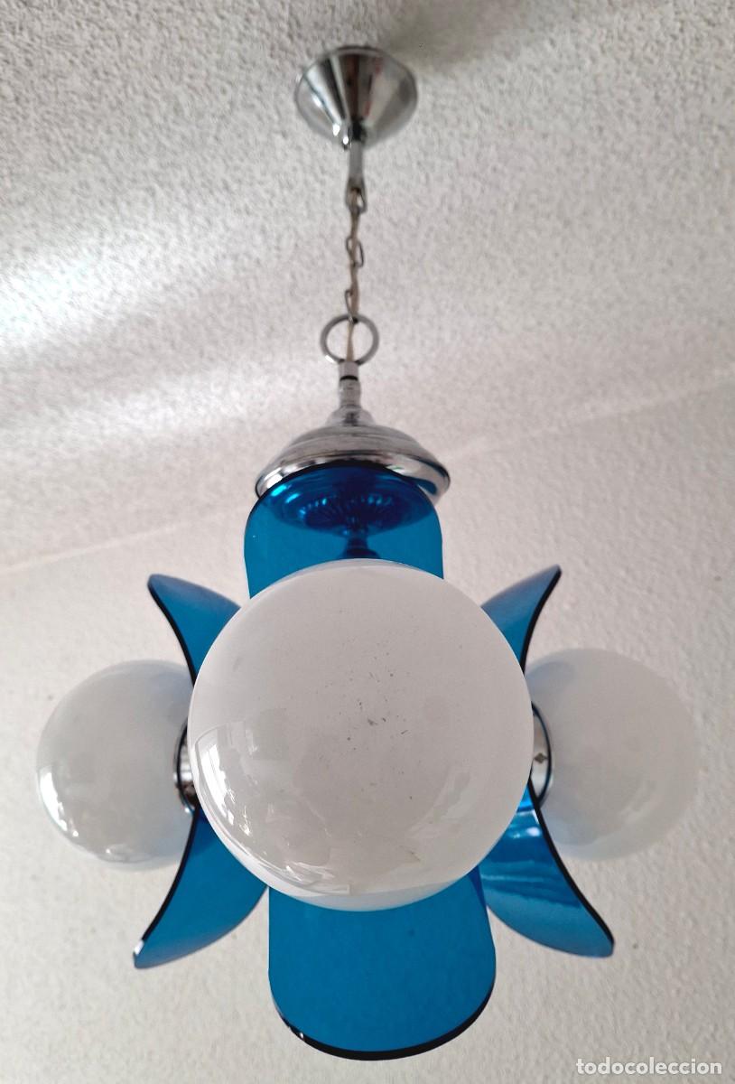 Vintage: L&aacute;mpara Space Age Mid Century techo metacrilato azul tres tulipas opalina blanca metal cromado